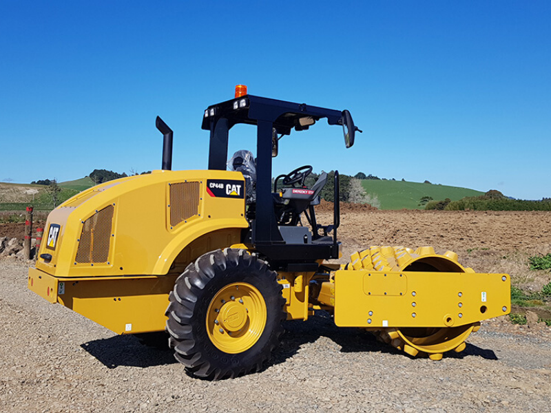 7T Padfoot Roller for hire in Auckland