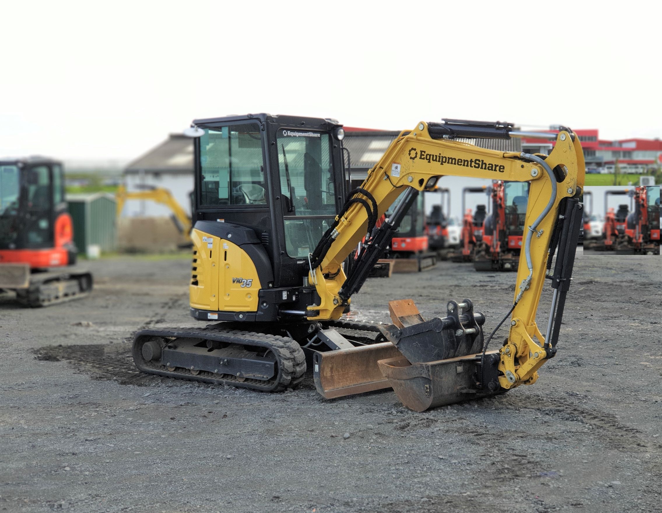 3.5T Excavator for hire in Auckland