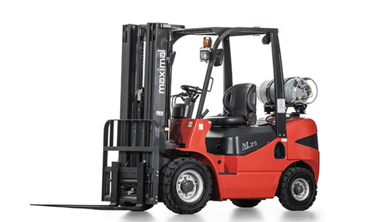 3.5T 4WD Forklift for hire in Auckland