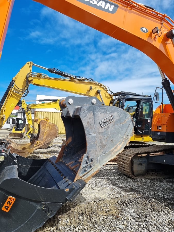 Here's how a Ram Tilt Hitch can help you get the most out of your machine